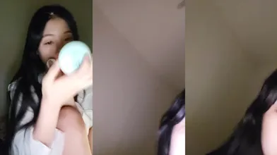 【极品❤️网红女高】高颜值韩国女主播私拍流出 约啪自慰反差玩物 舔食吸茎样子真销魂 狠狠艹穴抽插 (26)