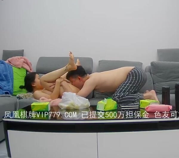 【人矮胸大019】E75公司主管“我下面洗的好干净的”（7-2舔逼）