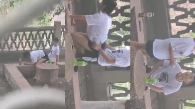 大学小情侣