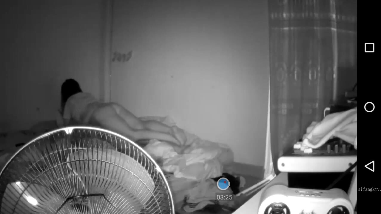 家庭摄像头破解入侵真实偸拍男女各种激烈性生活出租房情侣上演教科书式性爱 (49)