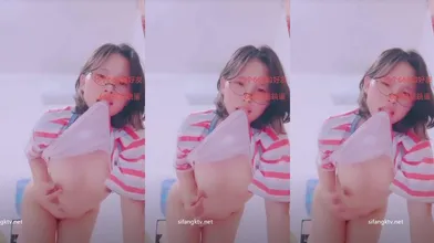dy (822)