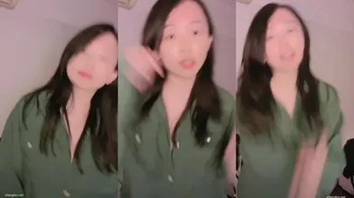 dy (440)