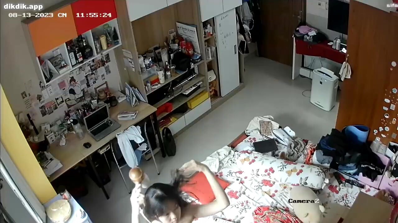 【 破解摄像头】家庭宿舍 走光露点换衣服合集 (33)