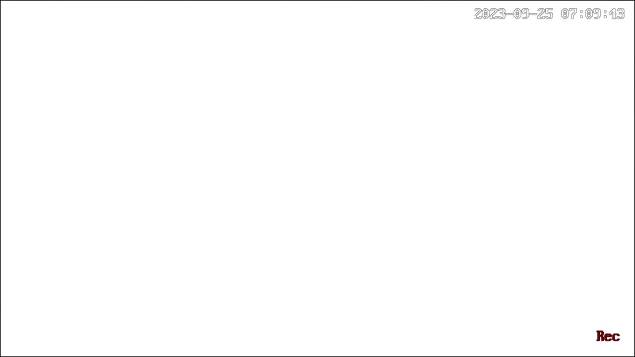 【摄像头】大学生出卖同学在宿舍 安装摄像头偷拍隐私（2） (30)