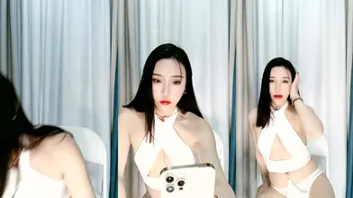 核弹！御姐女神~18小时~【多木樱子】骚舞！道具！喷水✨✨✨-~好久没有这么漂亮的御姐了~！ (26)