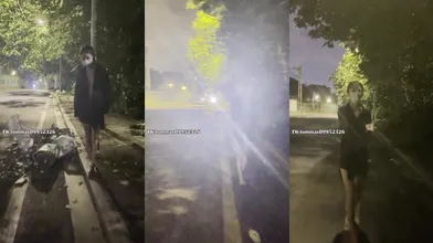 晚上在道路边行走完整版