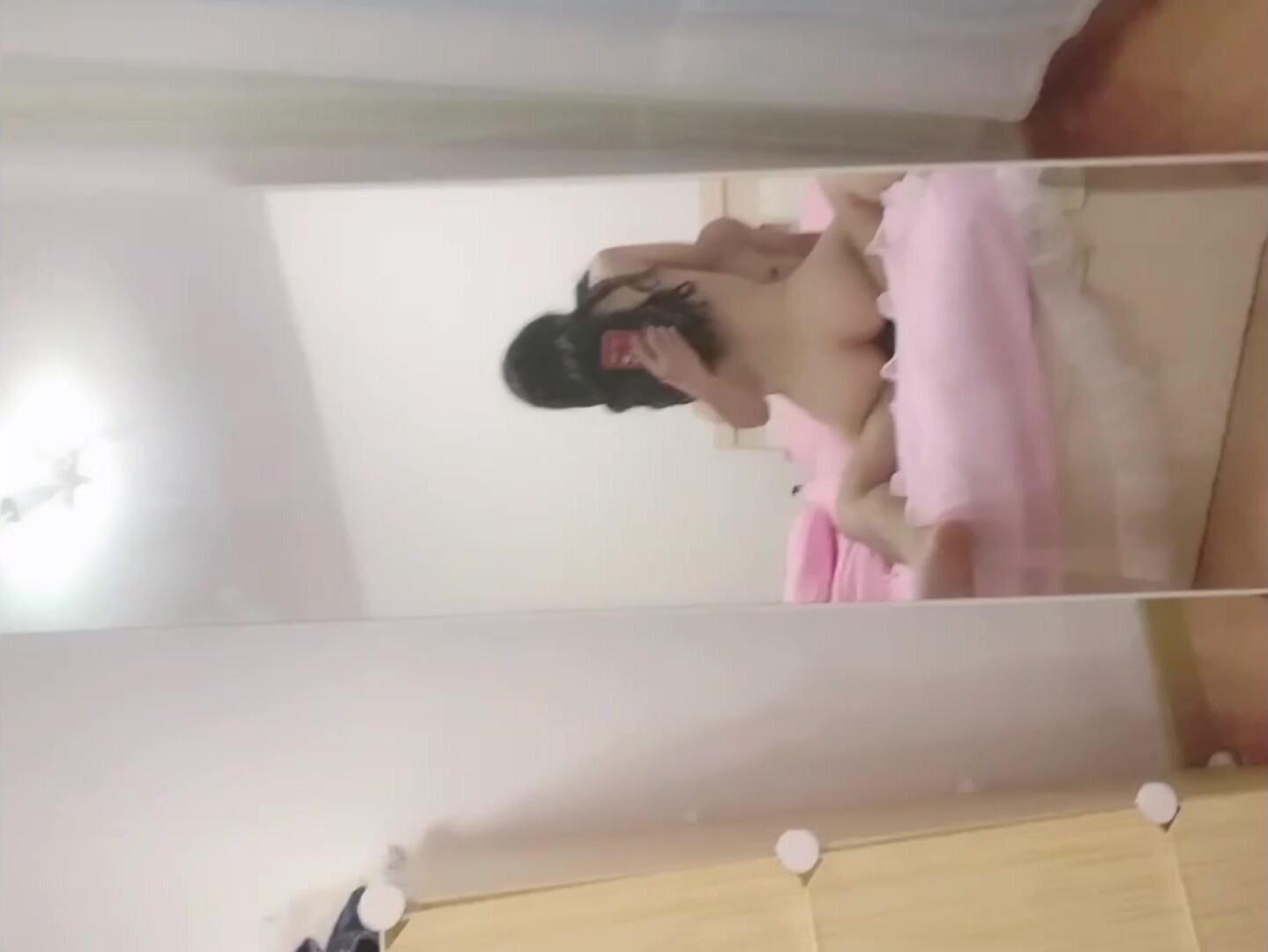 极品名媛外围女神『南山-安安』✅嫖妓大神那些年出差操过的鸡，穿衣是高不可攀的女神，脱衣是淫荡下贱母狗 (4)