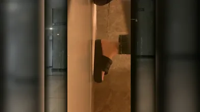 一月新流出魔手外购经典厕拍《高根美足美女全记录》高跟美足可惜固定拍摄部分没有拍到脸 (12)