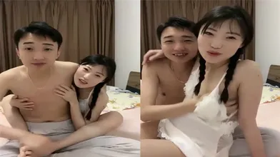 双马尾饥渴少妇口交挑逗老公激情操逼