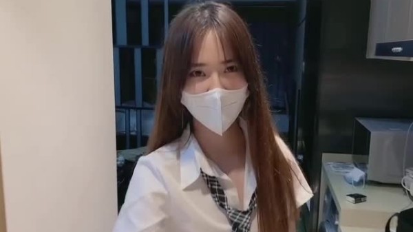 淫乱情侣极品情侣性爱班长大人特殊服务