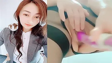 魔鬼身材仙女颜值自慰超好听呻吟