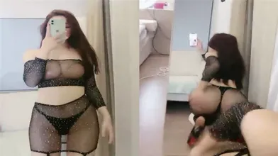 超淫荡白皙爆乳正妹绝代双骄下