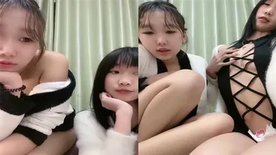 两个18岁妹妹开收费磨豆腐这身材也太诱人了