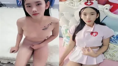 苗窕小姐姐穿上开档肉丝护士装吃鸡挑逗狼友操逼