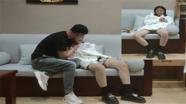 新到小妹妹00后刚下水还害羞