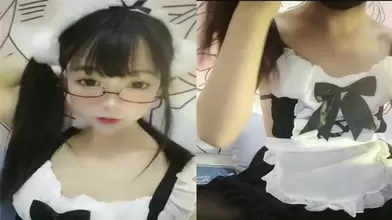 福利姬爱干饭的奶茶喵