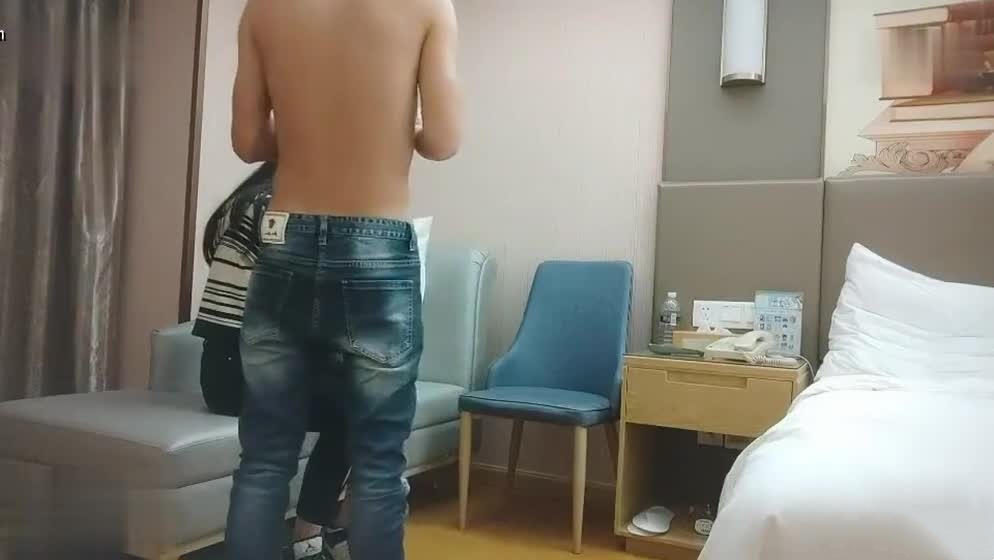 漂亮长腿小姐姐