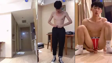 山东浩浩跟美男子学弟第二弹调教喝尿口交爆操小骚穴