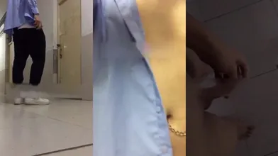 Young-M做主人任务,学校宿舍裸体找直男在身上写贱狗,然后去借打火机点烟