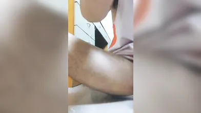 超帅白袜体育生私密视频大曝光