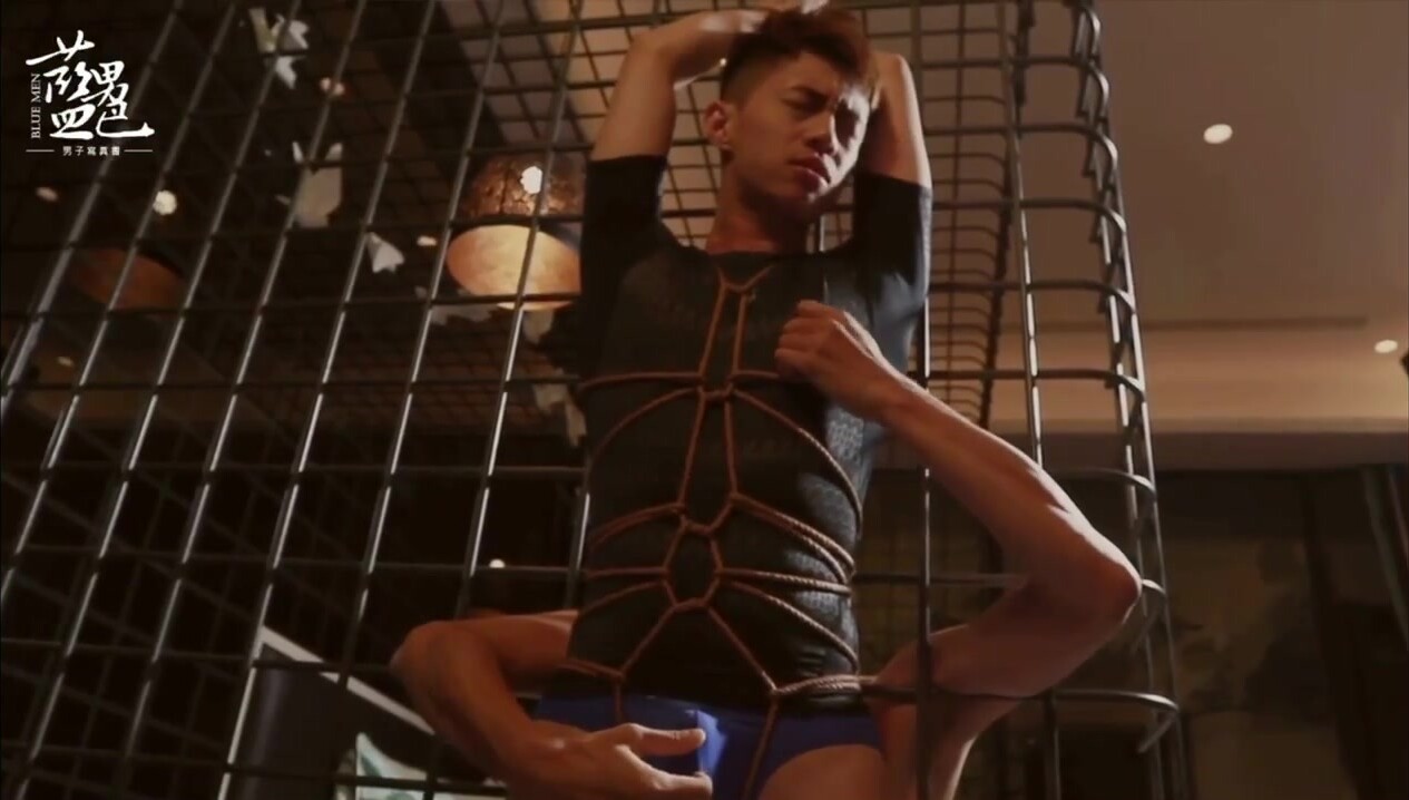 (捆绑) 捆绑超帅直男全过程