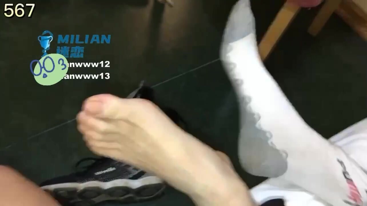 【推荐上集】迷恋新作,帅气体育生被灌醉虐玩内射处菊