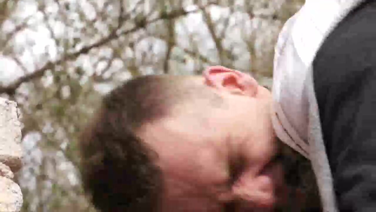 小伙出来游玩,不幸被猥琐男操菊花爆口第四部分