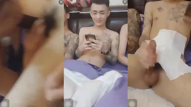 纹身直男为钱撸射大鸡上集