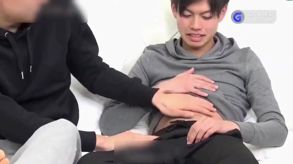 网友面基后,直接开房,应该对对方相当满意 上集