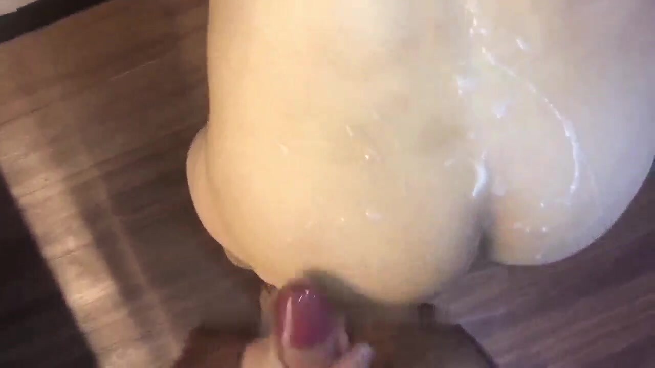 (下集) 勾引沙发上睡觉的多毛巨屌男朋友掏出鸡巴一顿狂吸爆操狂插操尿拔出鸡巴喷射一背精液