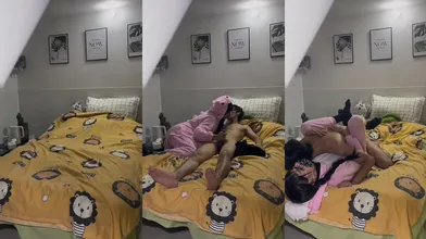 伪娘勾引未经人事的小直男,把鸡巴口硬后直接往下坐,惹得他直说姐姐怎么突然那么紧了