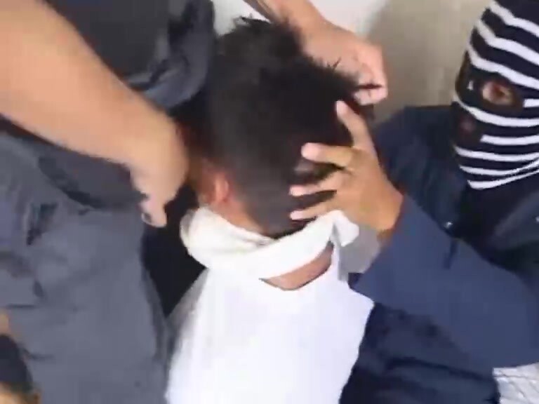 强奸剧情,绑匪劫掠轮奸