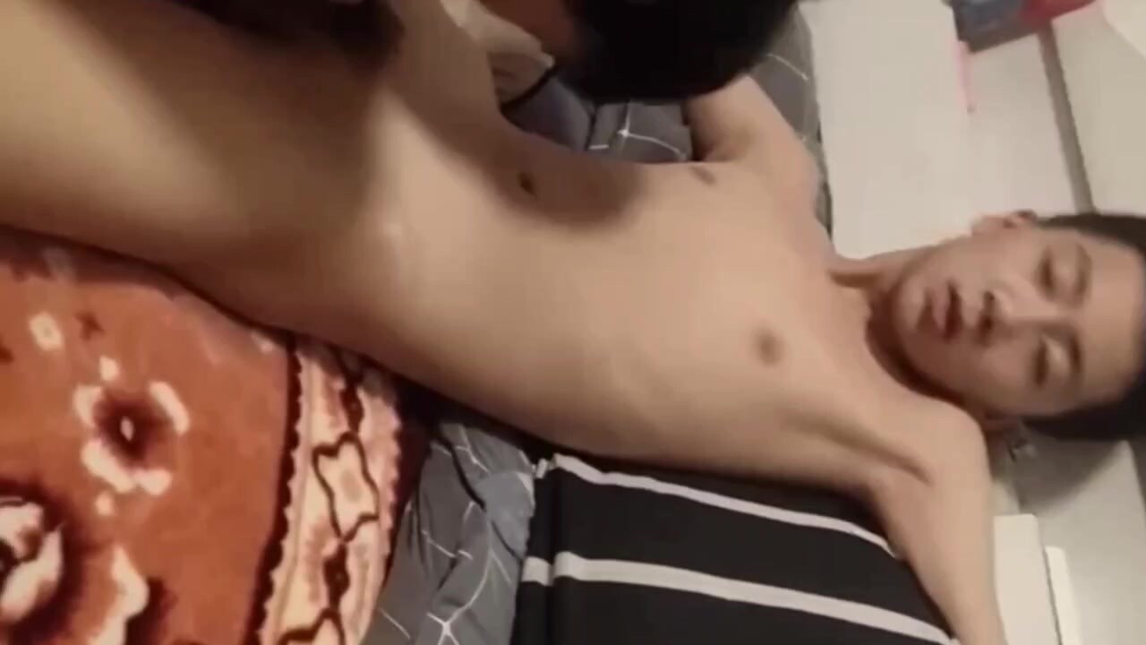 (一) 极品小鲜肉在家互操,俩人都爽上了天