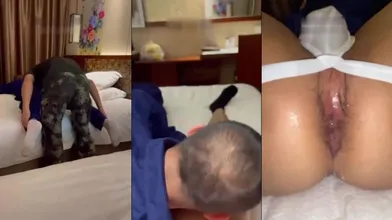 丛林绿和火焰蓝强强联合,视觉盛宴,兵哥哥的粉嫩水逼让人爱不释屌,被大鸡巴打桩到直冒水