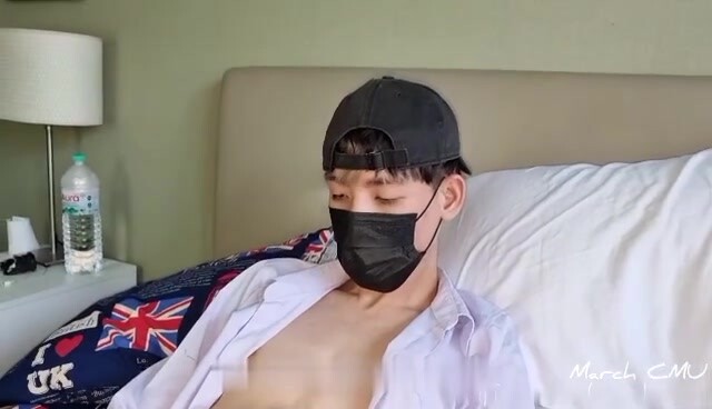狂操高三校草,拿掉套套射菊花上第一部
