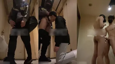舞蹈生弟弟洗手间和小帅哥互操同射