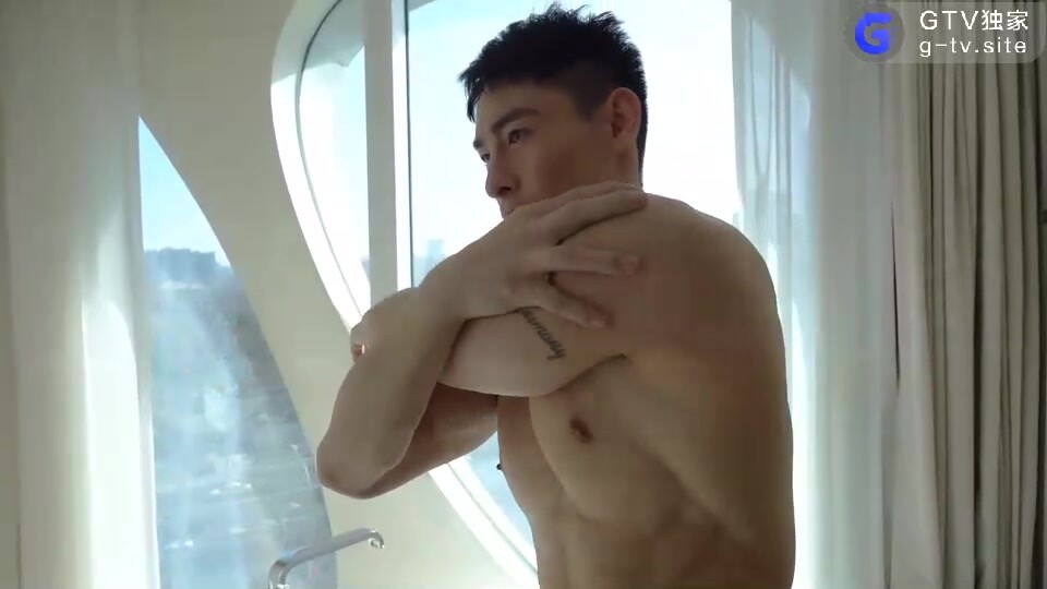 极品男模,5000一次你愿意跟他睡吗？