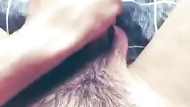 推荐福利‖白袜巨屌小哥精液喷射