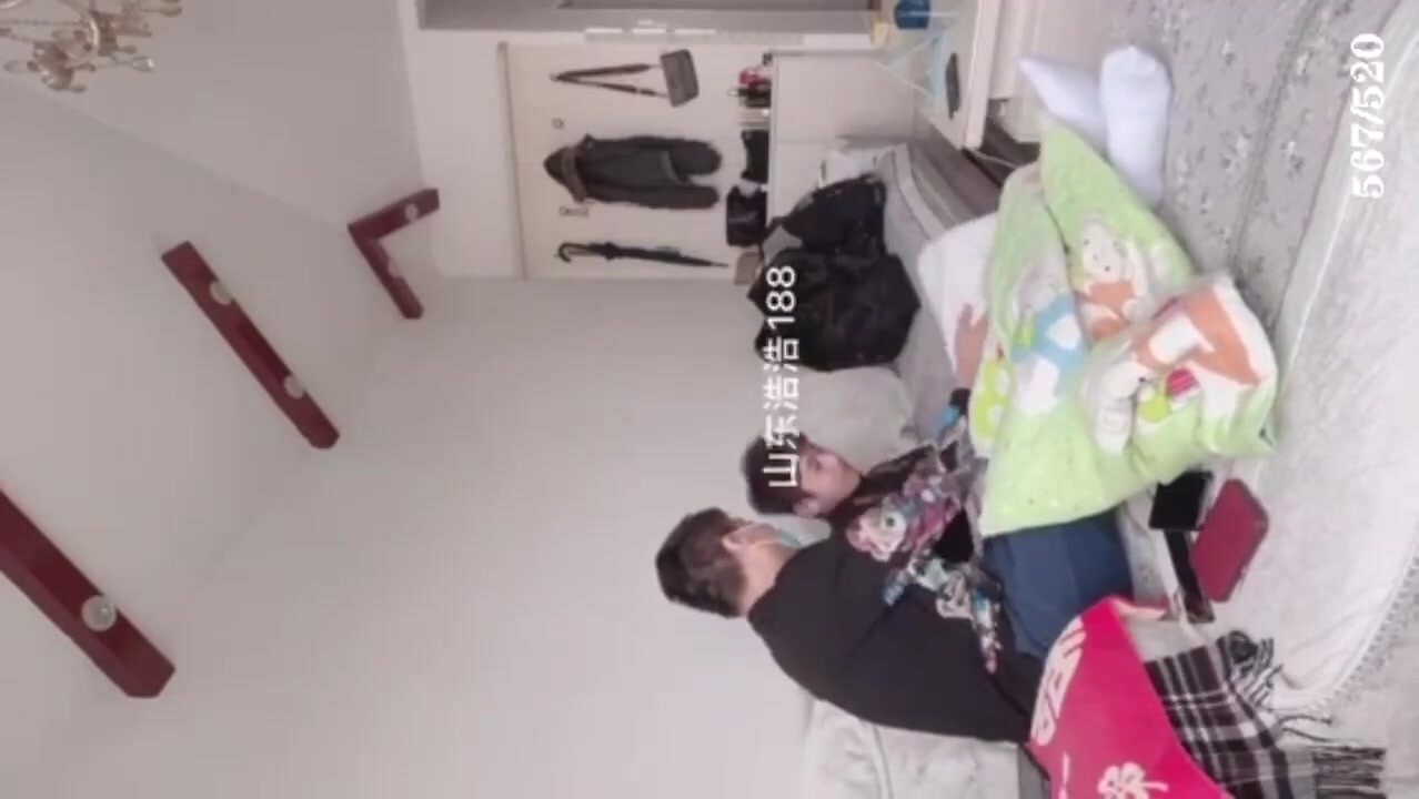 【推荐上集】山东浩浩最新掰弯亲表弟乐乐第二弹