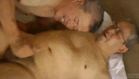 帅老头吃鸡 射精