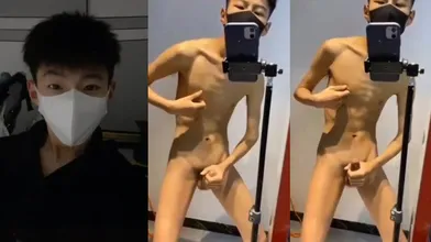 抖音小帅哥自撸飞射
