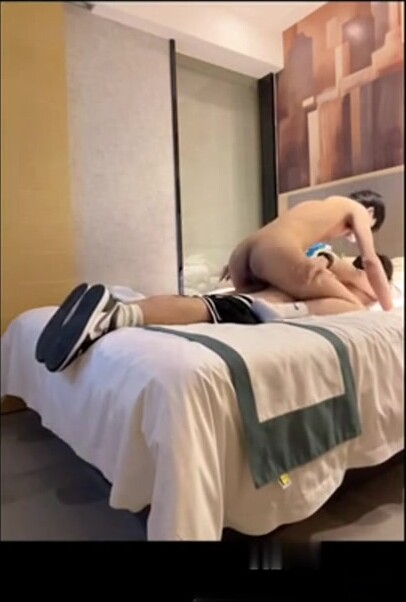 南王s,狂操白袜鲜肉颜射！中集