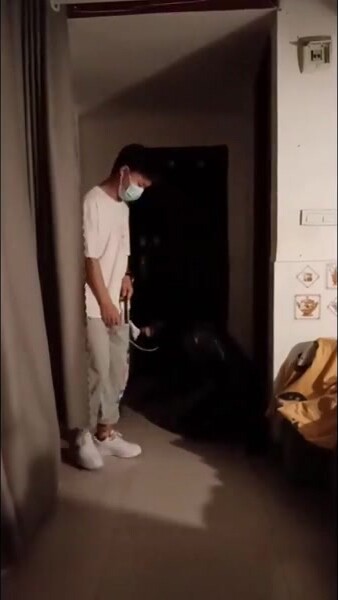 [福利版] 伪娘约19岁害羞处男弟弟