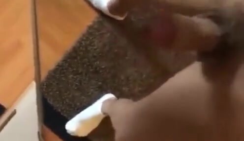 大屌男在家撸管视频