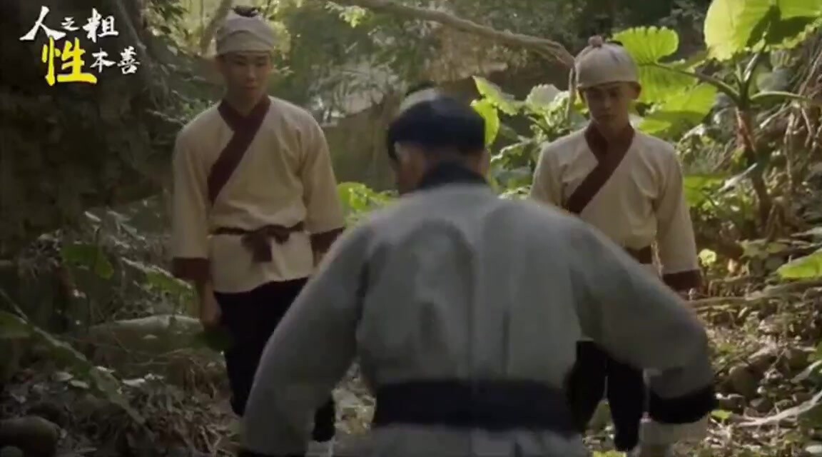 【人之粗,性本善】师傅给两个徒弟做核酸,别急不要抢,一个一个的来全都有