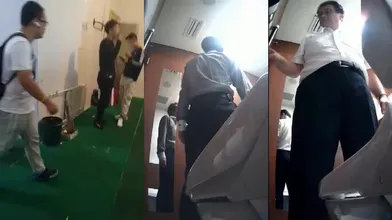 【完整版】偷窥火车站公厕的乘客们