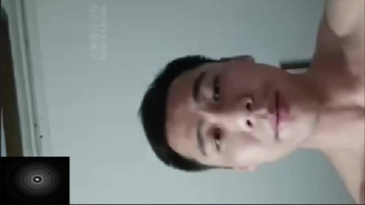 参加过国际健美大赛的帅哥第一弹,被女号勾引脱光撸射