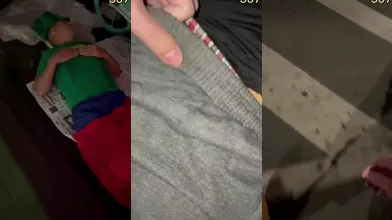 流浪汉睡觉被撸
