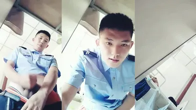 精品专访天菜警察小帅哥