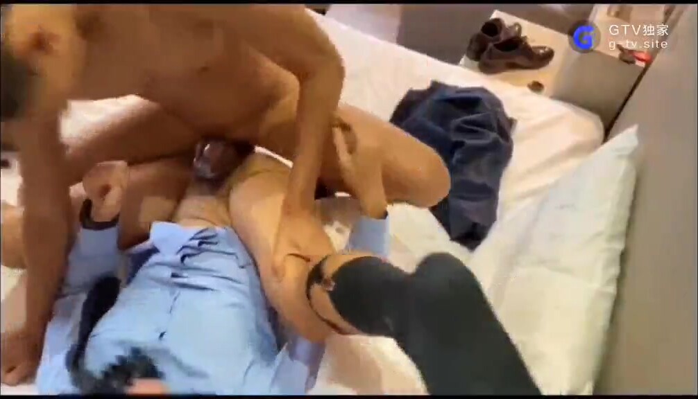 新鲜社畜 兵哥哥狂艹正装弟弟 下集